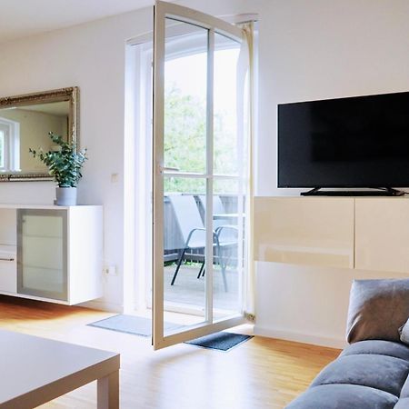 Stilvolles Apartment In Stadtnaehe-Parkplatz- 4 Personen- Balkon Wolfsburg Eksteriør bilde