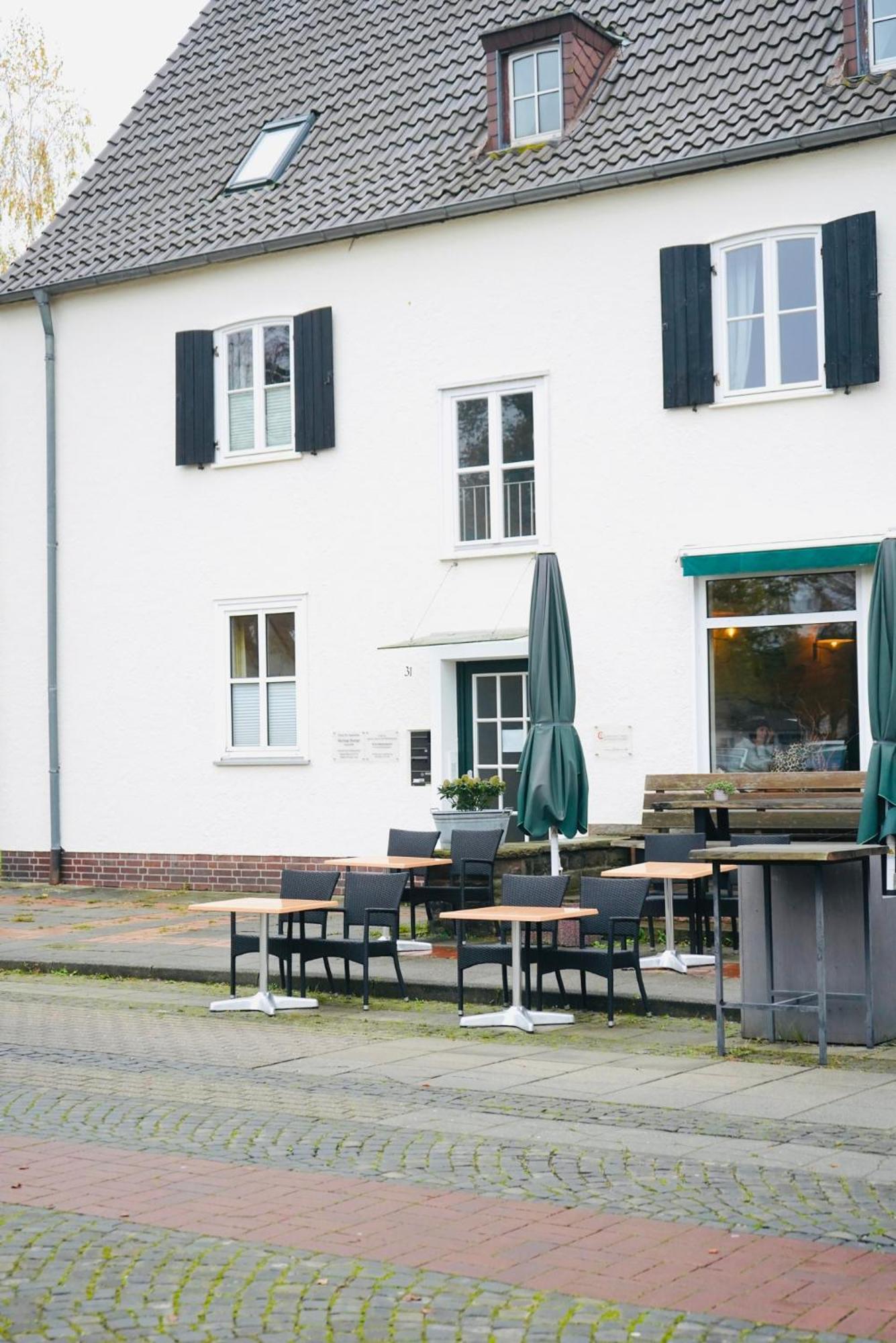 Stilvolles Apartment In Stadtnaehe-Parkplatz- 4 Personen- Balkon Wolfsburg Eksteriør bilde